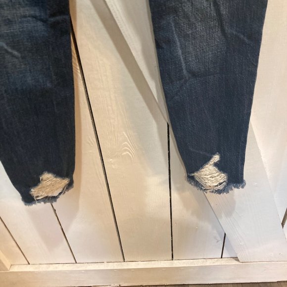 Kancan hi-rise distressed raw hem jeans 24 or 1 - Picture 9 of 11